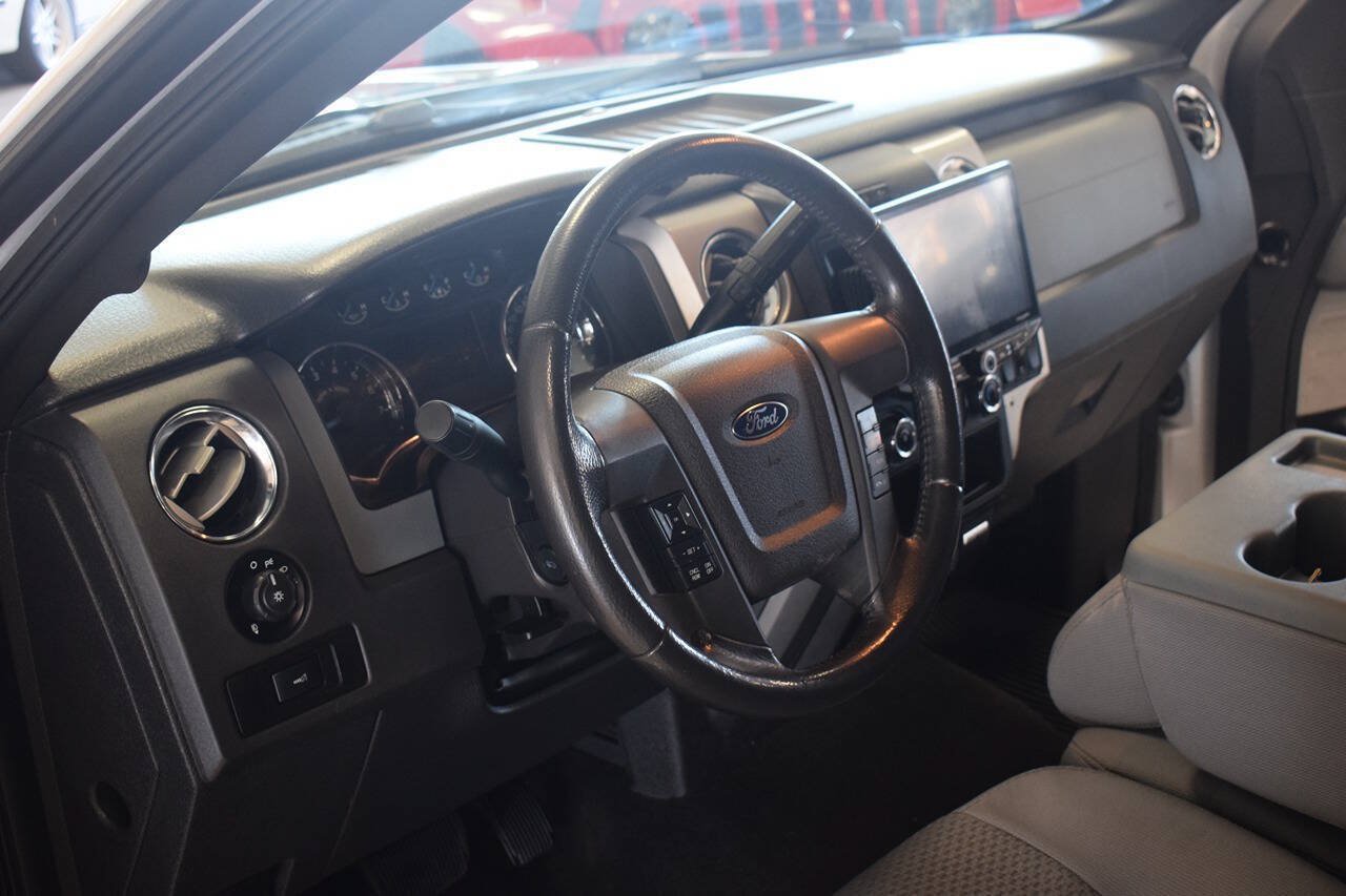 Used 2014 Ford F150 XLT w/ Equipment Group 302A Luxury AWD/4WD image 24