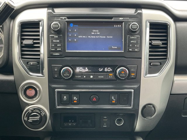 Used 2017 Nissan Titan PRO-4X AWD/4WD image 25