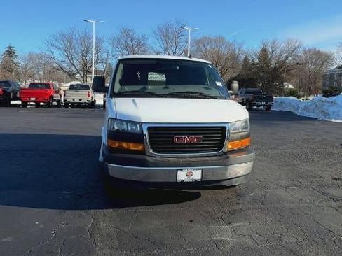 Certified 2023 GMC Savana 2500 Base w/ Driver Convenience Package image 3