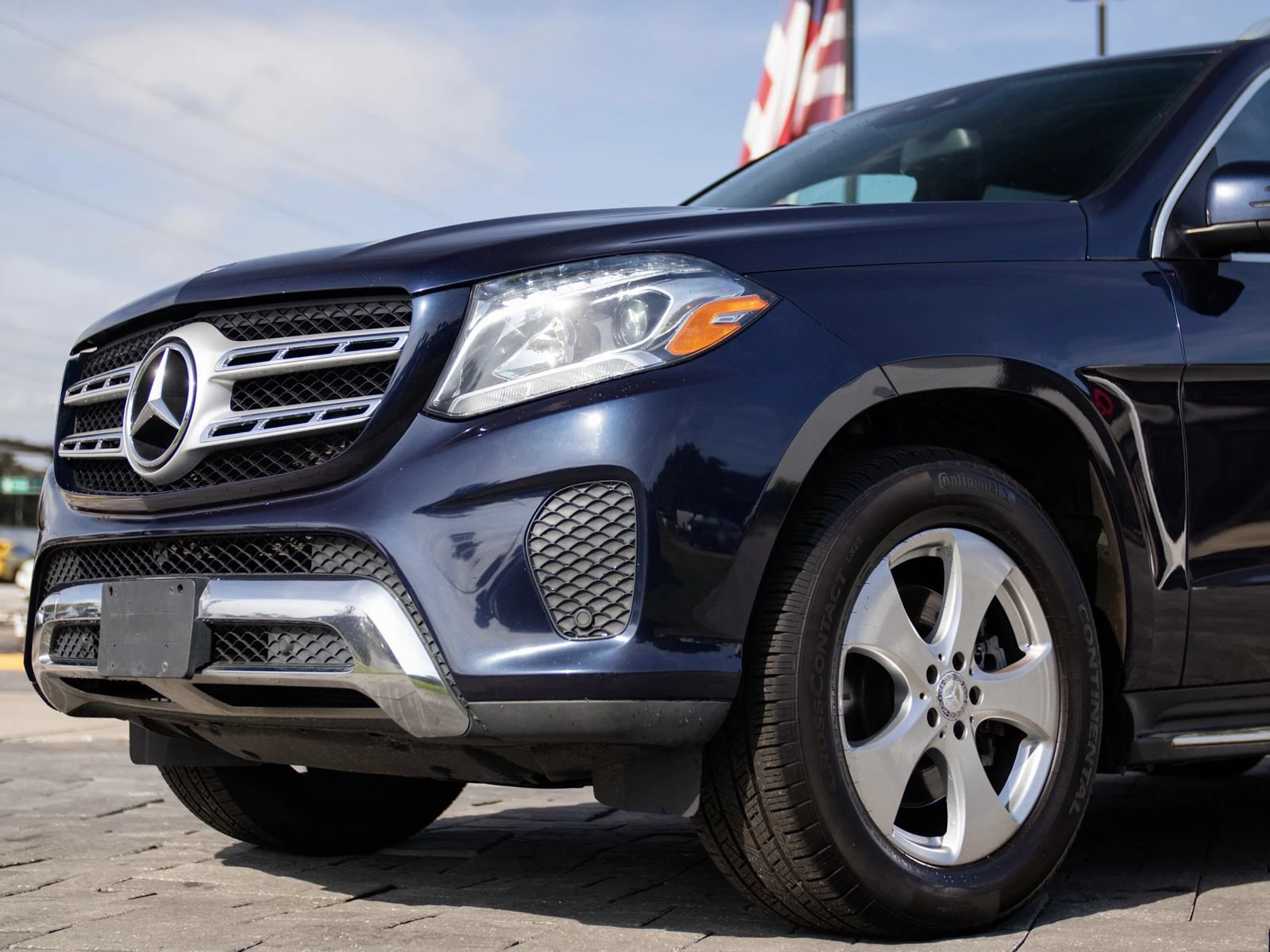 Used 2017 Mercedes-Benz GLS 450 4MATIC w/ Premium Package image 8