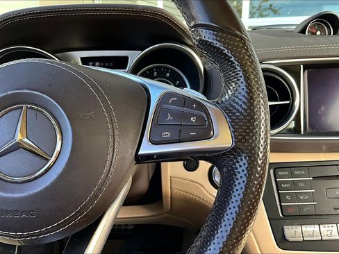 Used 2018 Mercedes-Benz SL 450 image 19