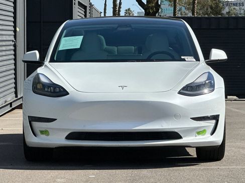 Used 2022 Tesla Model 3 image 11