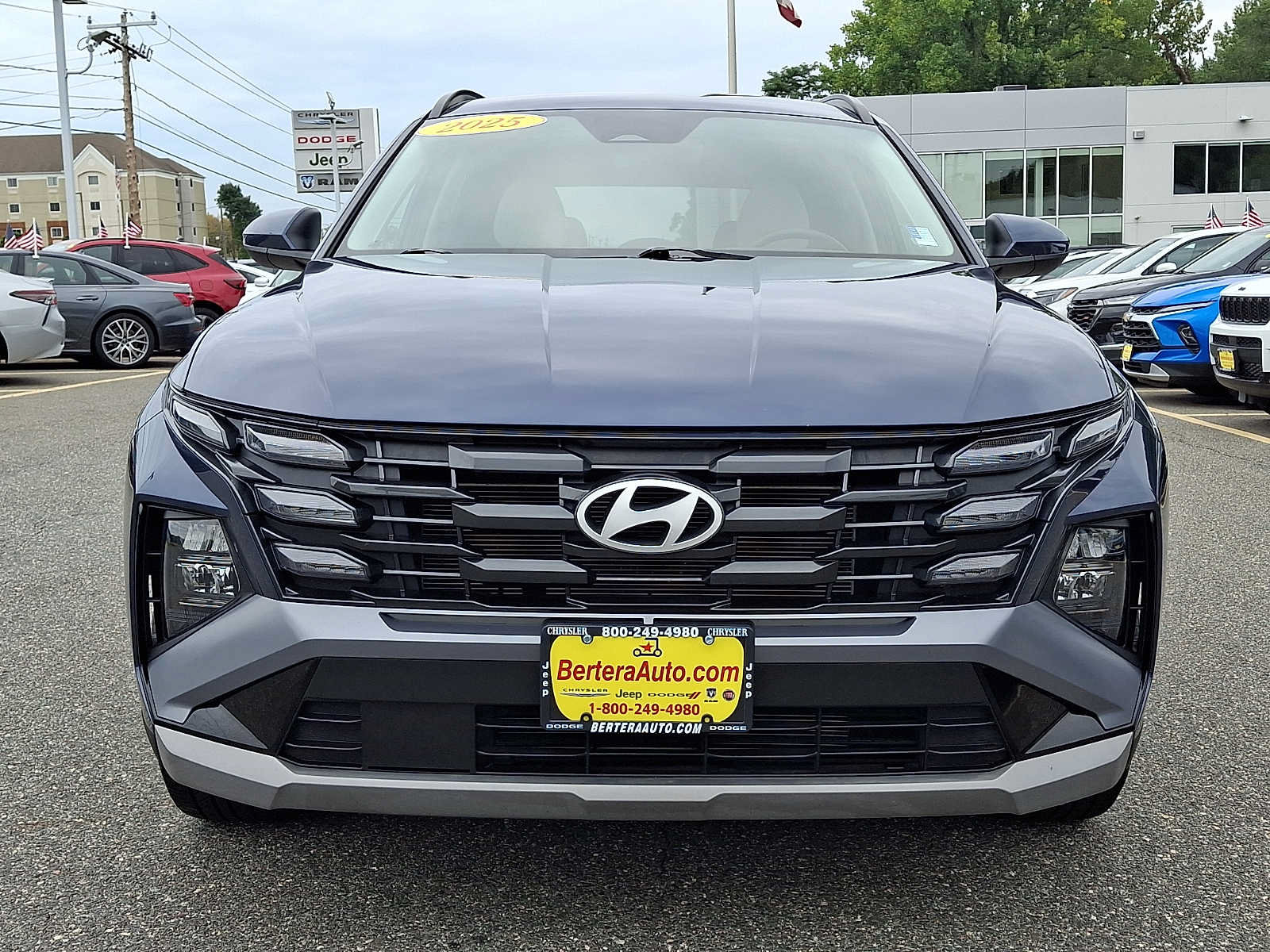 Used 2025 Hyundai Tucson SEL AWD/4WD image 2