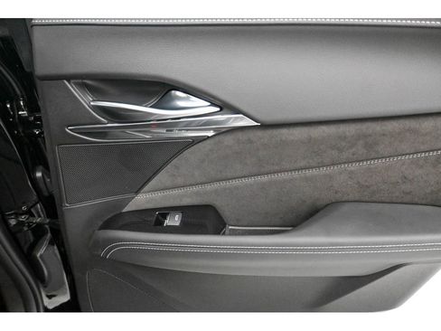 Certified 2025 Cadillac CT4 V Blackwing w/ Technology Package image 18