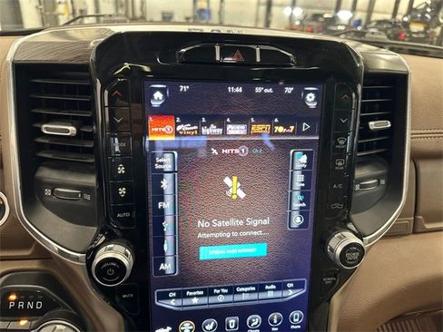 Used 2020 RAM 1500 Laramie image 29