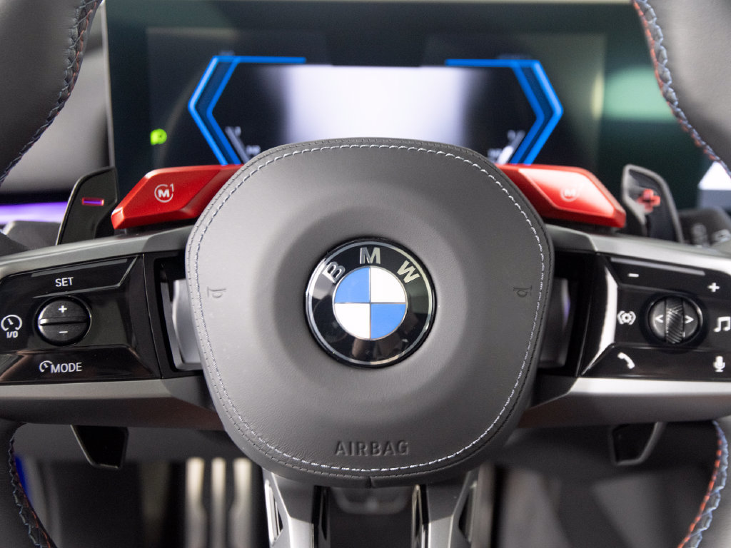 Used 2025 BMW M5 Touring AWD/4WD image 23