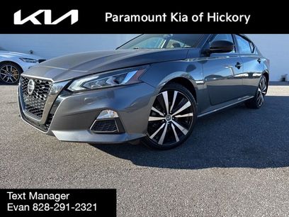 Used 2019 Nissan Altima 2.5 SR w/ SR Premium Package