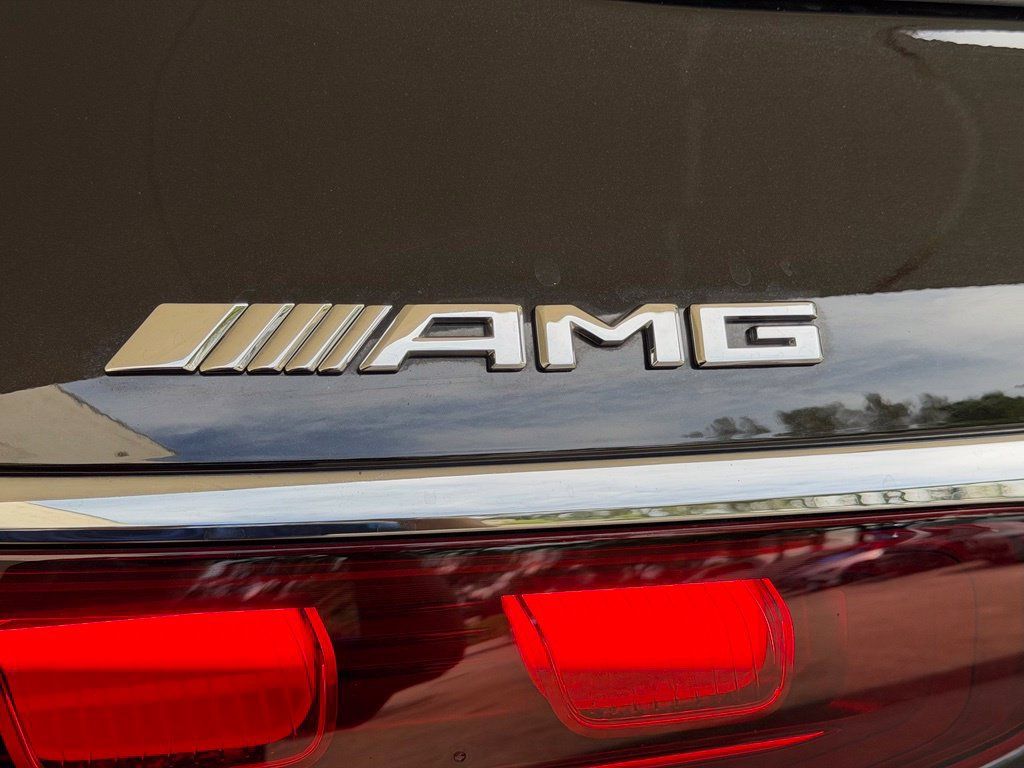 Used 2024 Mercedes-Benz GLS 63 AMG 4MATIC image 19
