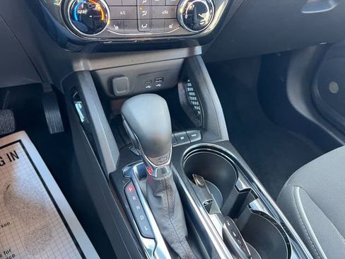 Used 2024 Chevrolet TrailBlazer LT w/ LT Cold Weather Package image 15