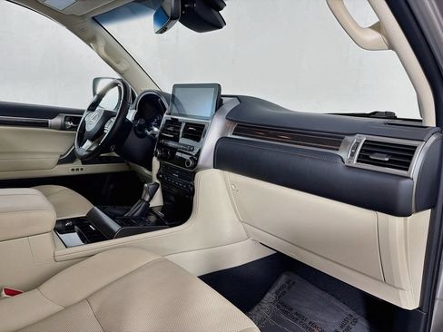 Used 2023 Lexus GX 460 Premium AWD/4WD image 31