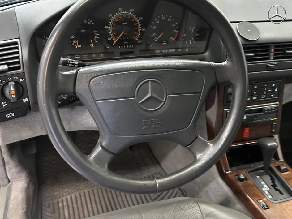 Used 1993 Mercedes-Benz 300 SL image 15