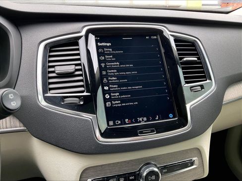 Used 2023 Volvo XC90 B6 Plus w/ Protection Package Premier image 38