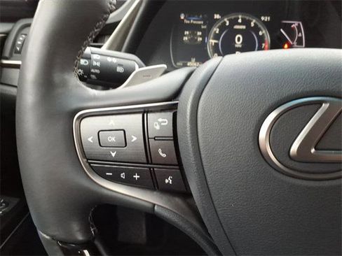 Certified 2019 Lexus ES 350 image 23