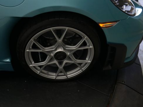 Certified 2024 Porsche 718 Boxster Spyder RS RWD image 18