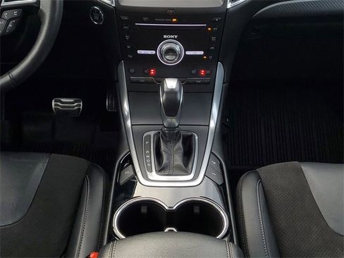 Certified 2018 Ford Edge Sport w/ Equipment Group 401A image 32