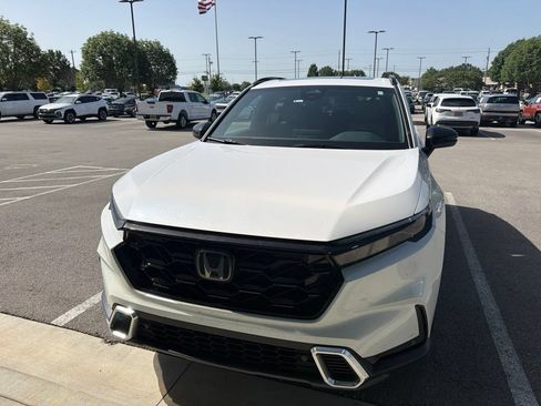 Used 2024 Honda CR-V Sport Touring image 10