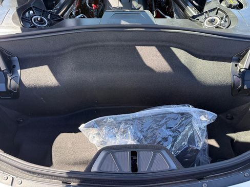 New 2026 Chevrolet Corvette Stingray Coupe w/ Z51 Performance Package RWD image 17