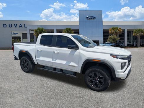 Used 2024 GMC Canyon Elevation w/ Convenience Package RWD image 2