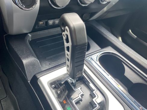 Used 2020 Toyota Tundra SR5 image 17