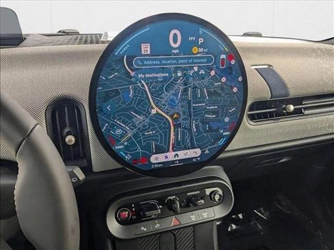 Used 2025 MINI Cooper 2-Door Hardtop image 14