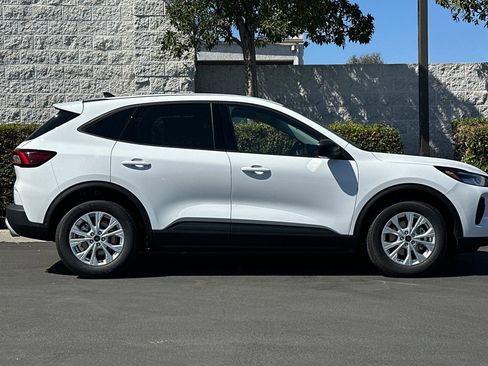 New 2025 Ford Escape Active w/ Tech Pack #1 image 3