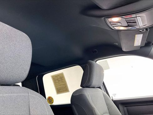 Used 2022 RAM 2500 Tradesman image 25