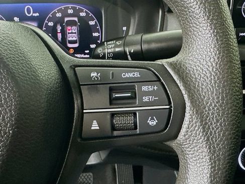 Used 2023 Honda Accord EX image 11