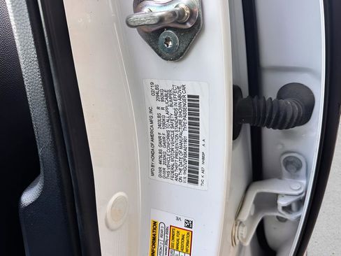 Used 2019 Honda Accord Touring image 25