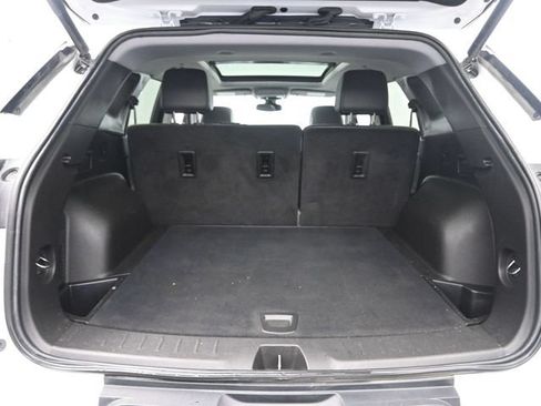Used 2023 Chevrolet Blazer LT AWD/4WD image 32