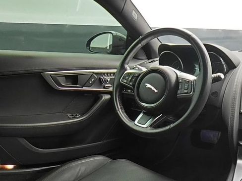 Used 2020 Jaguar F-TYPE R-Dynamic AWD/4WD image 16