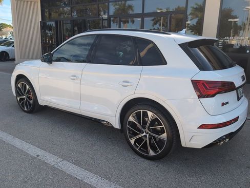 Used 2024 Audi SQ5 Premium Plus image 8