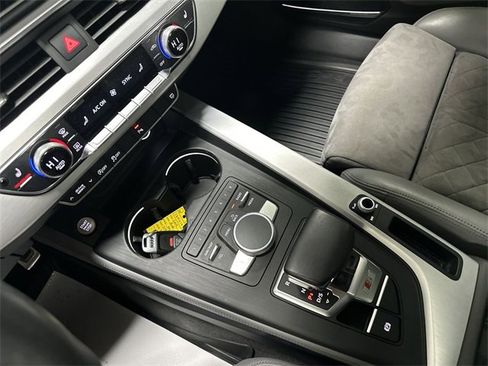 Used 2019 Audi S4 Premium Plus w/ Premium Plus Package image 14