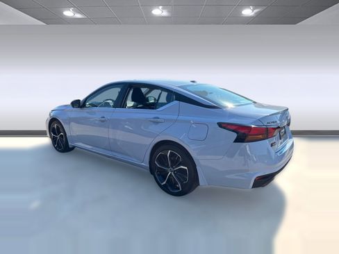 New 2025 Nissan Altima 2.5 SR w/ SR Premium Package image 3