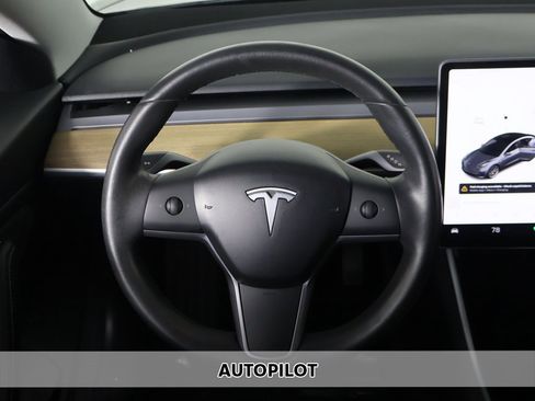 Used 2019 Tesla Model 3 Long Range image 3