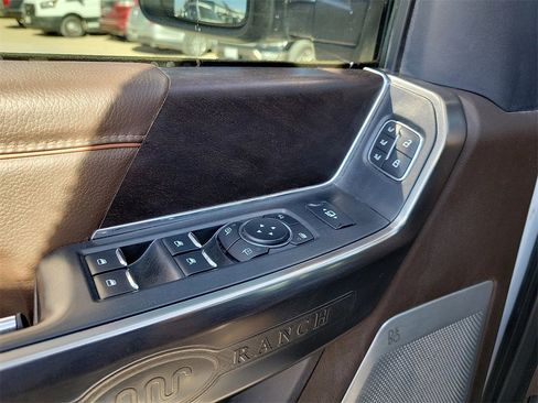 Used 2023 Ford F250 King Ranch w/ Chrome Package image 18