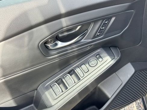 Used 2024 Honda Accord Sport image 5