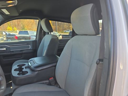 Used 2021 RAM 2500 Big Horn image 20