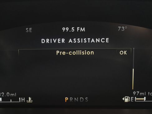 Used 2022 Lincoln Nautilus Reserve w/ Equipment Group 201A image 29