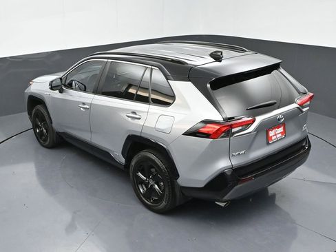 Certified 2021 Toyota RAV4 XSE w/ Carpet Mat Package (TMS) image 43