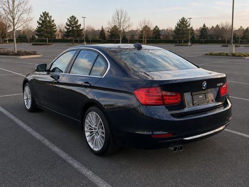 Used 2012 BMW 328i Sedan RWD image 6