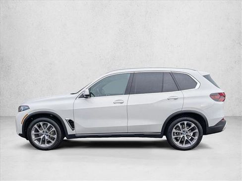 Used 2026 BMW X5 xDrive40i image 9