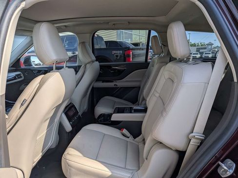 Certified 2021 Lincoln Aviator Reserve w/ Equipment Group 201A RWD image 14