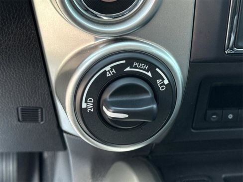 Certified 2017 Nissan Titan SV image 35