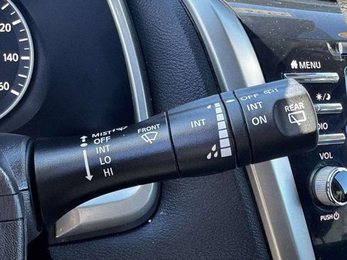 Used 2024 Nissan Murano Platinum w/ Cargo Package image 25