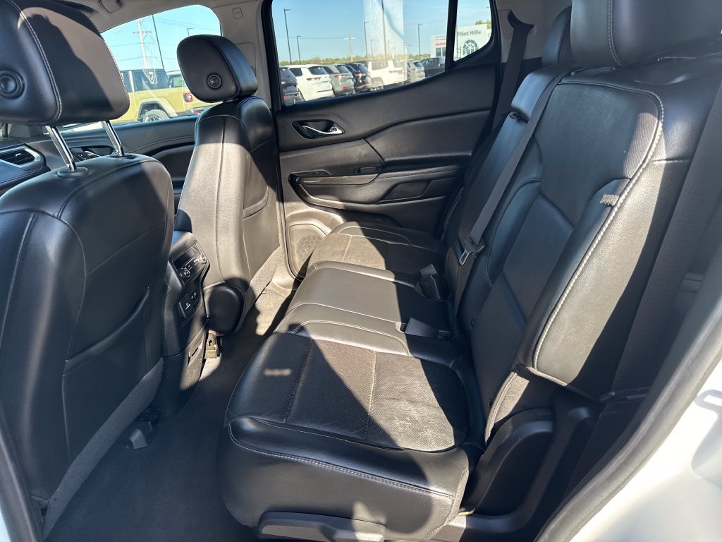 Used 2023 GMC Acadia SLT AWD/4WD image 25