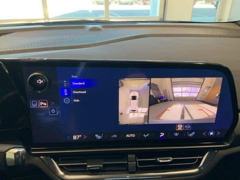 New 2026 Chevrolet Equinox EV LT w/ Comfort Package image 34