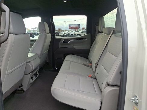 New 2026 GMC Sierra 1500 SLE AWD/4WD image 7