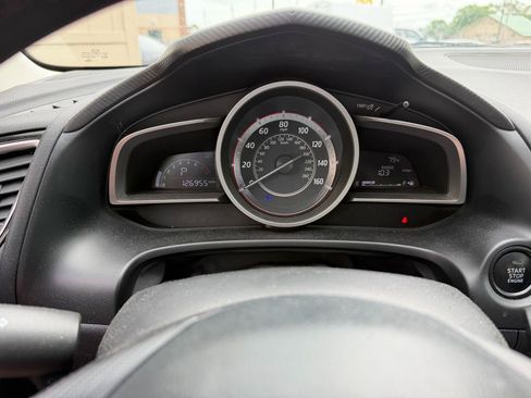 Used 2016 MAZDA MAZDA3 i Sport w/ Preferred Equipment Package FWD image 10