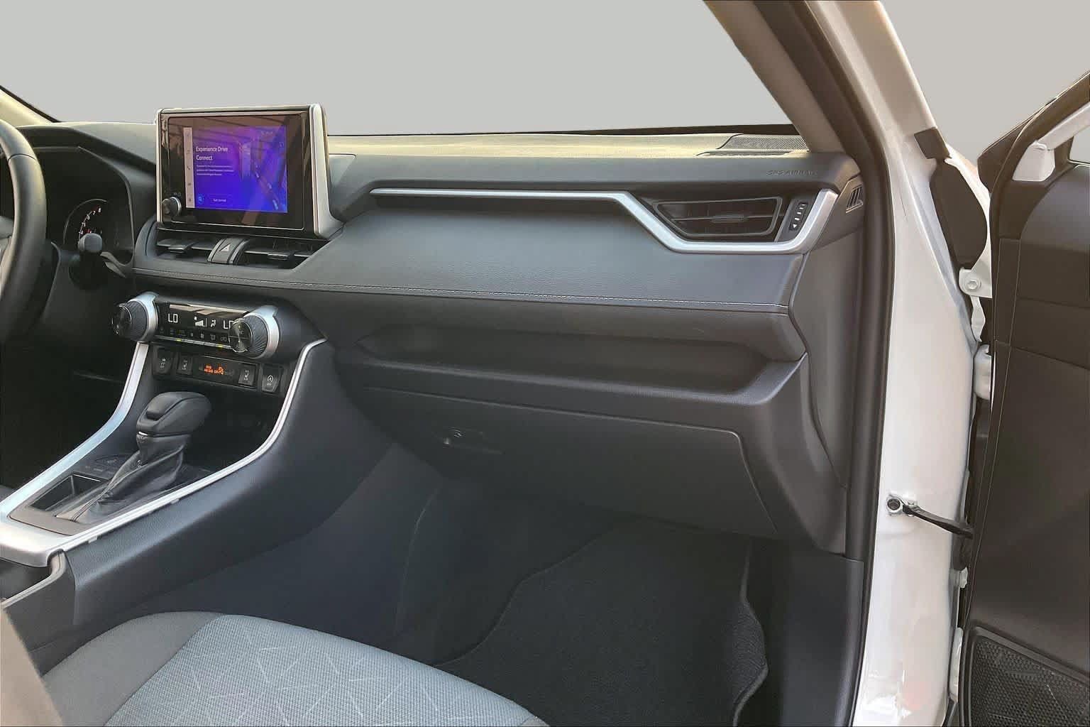 Used 2025 Toyota RAV4 XLE w/ Weather Package FWD image 17