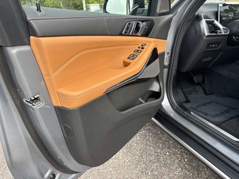 New 2026 BMW X5 sDrive40i w/ Premium Package image 17